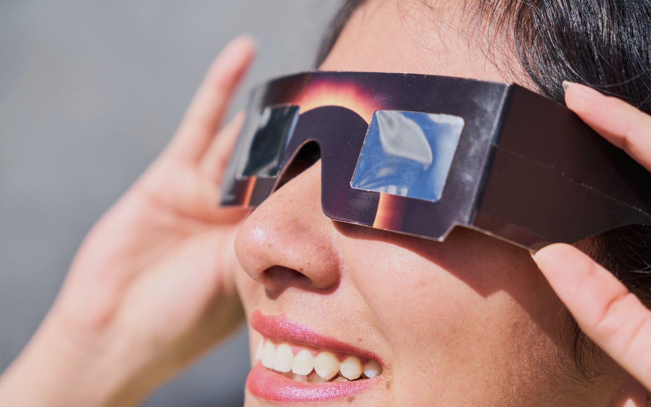 Eclipse en Leo casa por casa: cómo transformará tu vida